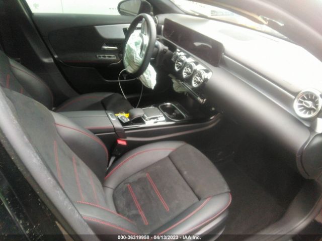 W1K3G4EB8LJ226754 Mercedes-Benz A-class A 220