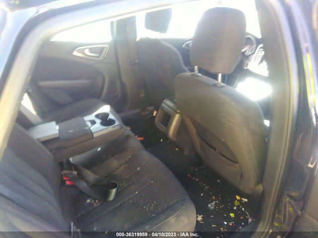 1C3CCCABXFN570125 Chrysler 200 Limited
