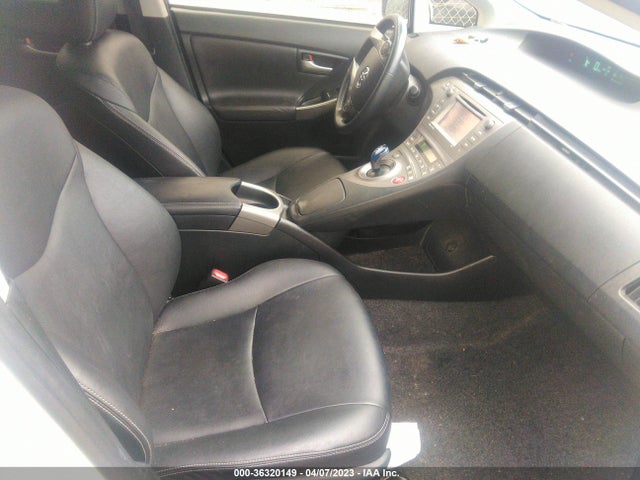 Toyota Prius Four 2015 JTDKN3DUXF0405218 Image 5