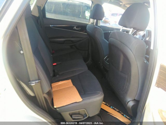 5XYPG4A32KG451597 KIA SORENTO LX