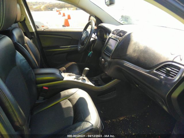 3C4PDCGG9FT630554 Dodge Journey Crossroad