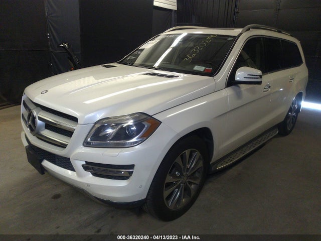 2015 MERCEDES-BENZ GL-CLASS GL 450 VIN: 4JGDF6EE5FA617786