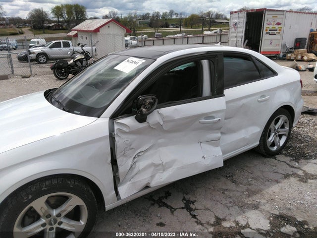 WAUAUGFFXH1043504 Audi A3 Sedan Premium