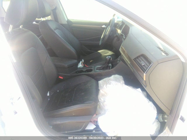 3VWGB7BU7LM057893 Volkswagen Jetta Sel Premium