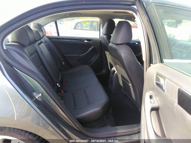 3VWL17AJ8GM346649 Volkswagen Jetta Sedan 1.8t Sel
