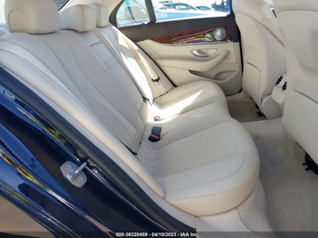 WDDZF4JB9HA108898 Mercedes-Benz E-class E 300