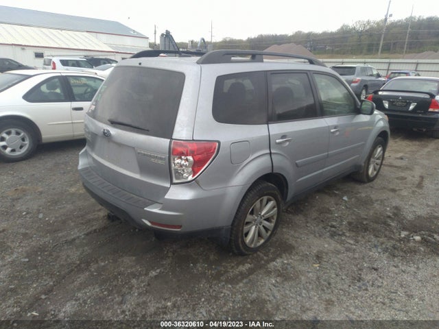 2013 SUBARU FORESTER 2.5X LIMITED VIN: JF2SHAEC8DH427915
