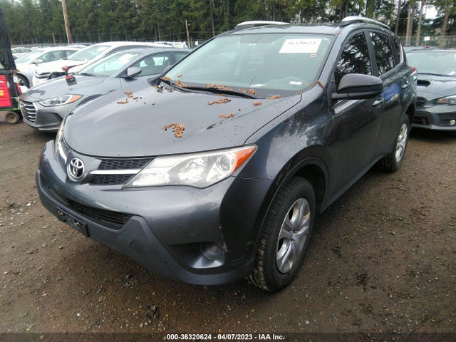 Toyota RAV4 LE 2014 JTMBFREVXED057872 Image 2