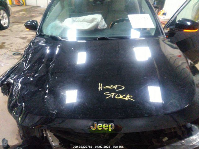 3C4NJDCBXJT148345 Jeep Compass Limited