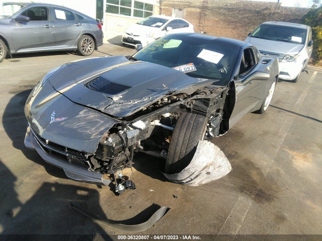 Chevrolet Corvette 1lt 2015 1G1YB2D71F5113220 Image 2