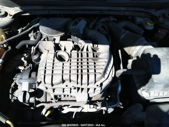 1C3CCBCG8EN157198 Chrysler 200 Limited