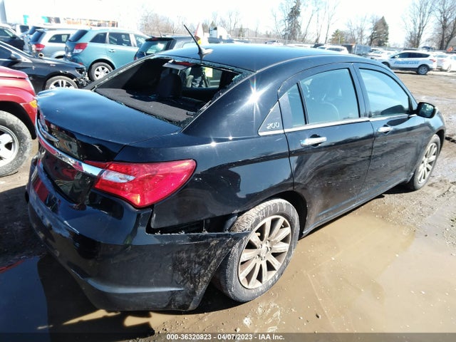 1C3CCBCG8EN157198 Chrysler 200 Limited