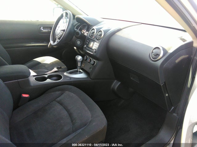 2014 NISSAN ROGUE SELECT S VIN: JN8AS5MT6EW616634
