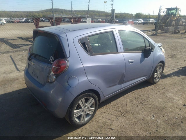 Chevrolet SPARK LS 2015 KL8CB6S9XFC707502 Image 4