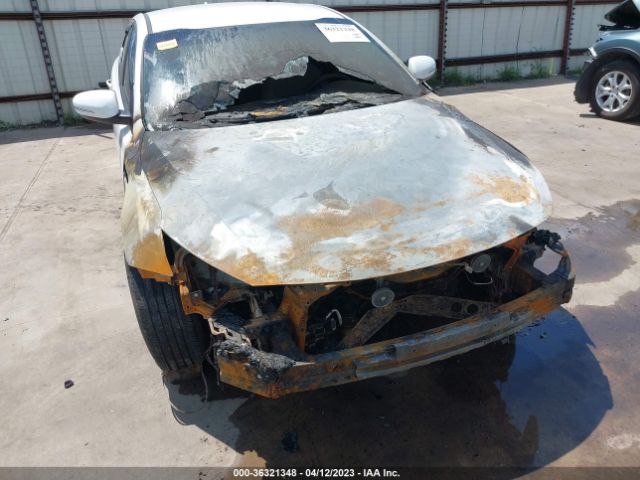 KNAGM4A71F5565307 KIA Optima Lx