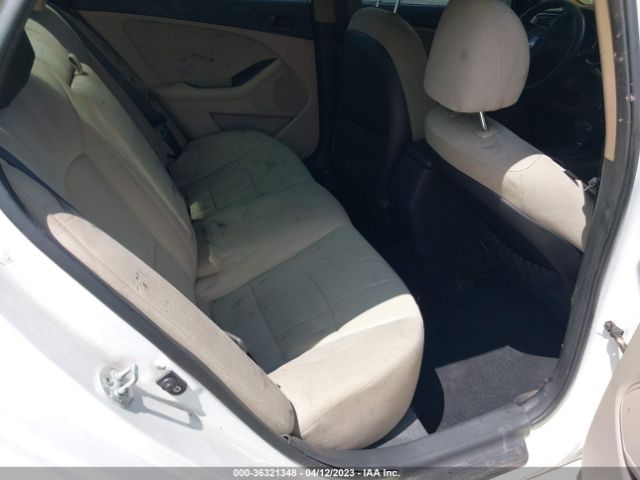 KNAGM4A71F5565307 KIA Optima Lx