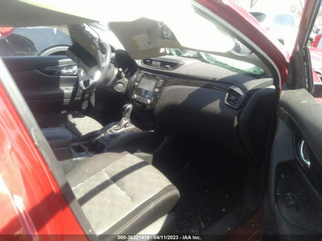 JN1BJ1CR1HW126000 Nissan Rogue Sport Sv