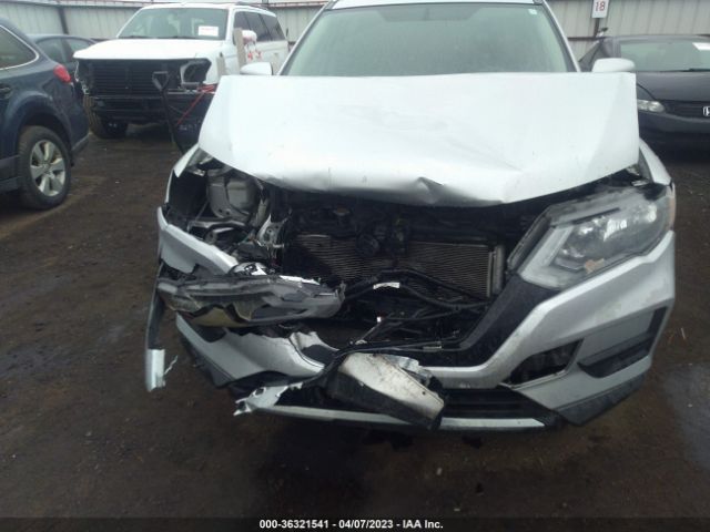 KNMAT2MV5HP552108 Nissan ROGUE SV
