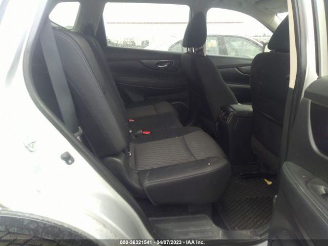 KNMAT2MV5HP552108 Nissan ROGUE SV