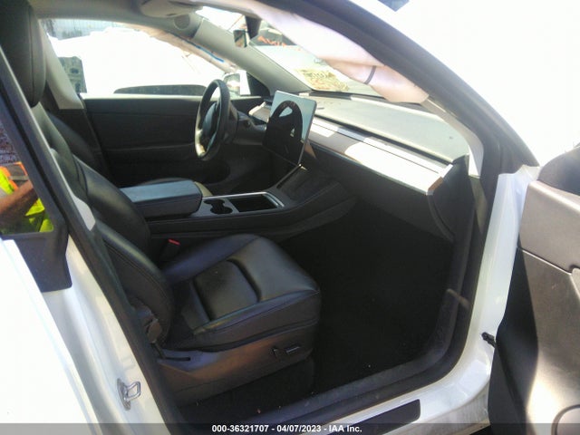 Tesla Model Y Long Range 2021 5YJYGDEE2MF217342 Image 7