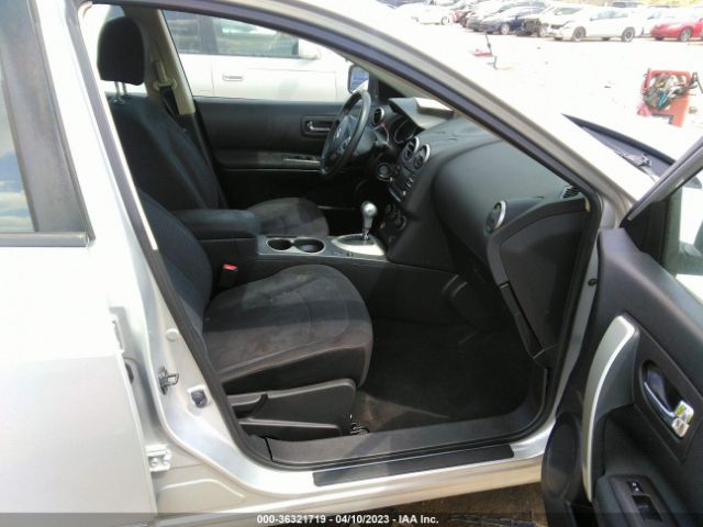 JN8AS5MV8FW768644 Nissan Rogue Select S