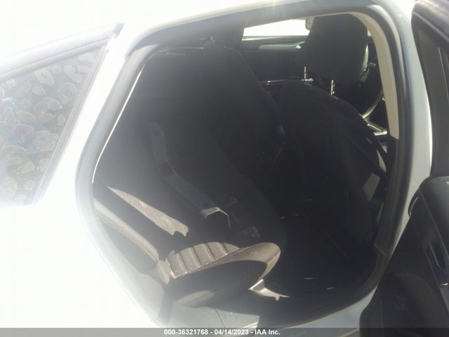 3FA6P0LU8KR120805 Ford Fusion Hybrid Se