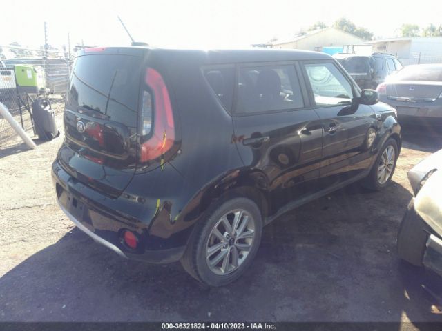 KNDJP3A5XH7418693 KIA SOUL +