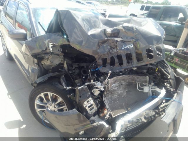 1C4PJLLB6KD316587 Jeep Cherokee Latitude Plus