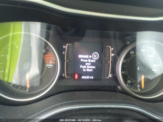 1C4PJLLB6KD316587 Jeep Cherokee Latitude Plus
