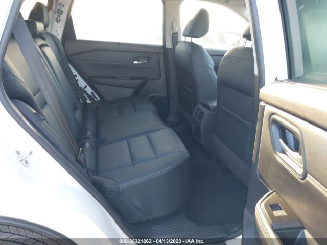 5N1BT3CA1NC724304 Nissan Rogue Sl