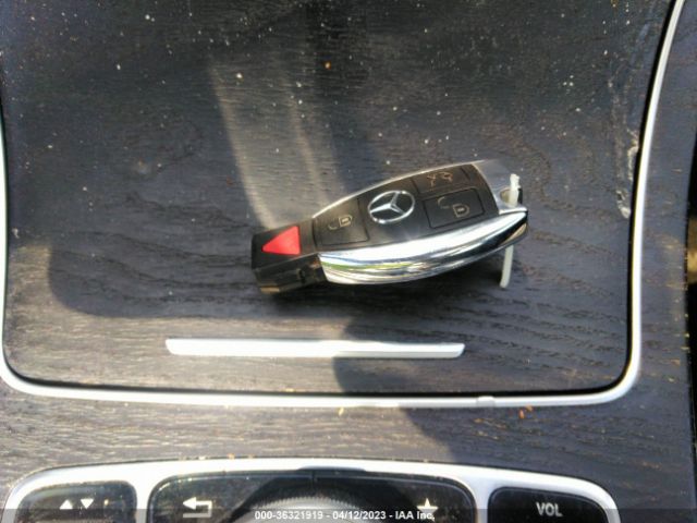55SWF4JB6GU172589 Mercedes-Benz C-class C 300