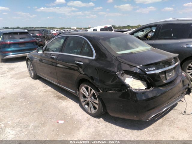 55SWF4JB6GU172589 Mercedes-Benz C-class C 300