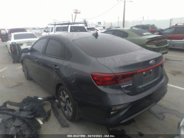 3KPF24AD4ME283349 KIA Forte Lxs