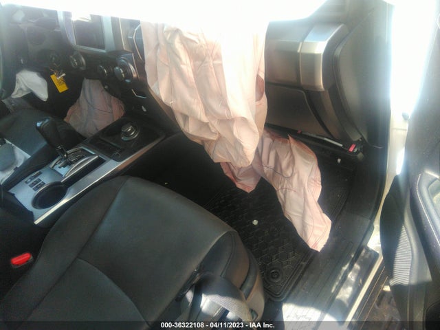 Toyota 4RUNNER SR5 2019 JTEBU5JR0K5721170 Image 6