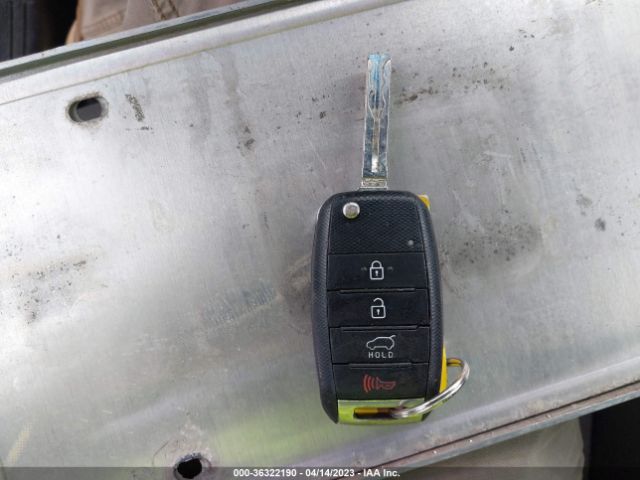 KNDJN2A26G7857118 KIA Soul Base