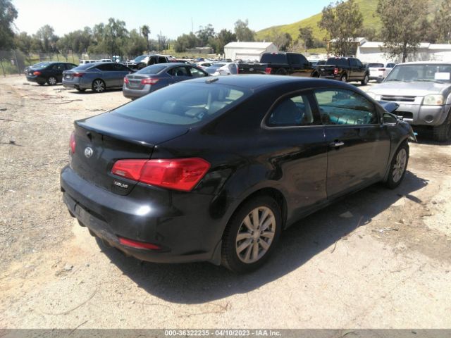 KNAFX6A84E5221055 KIA Forte Koup Ex
