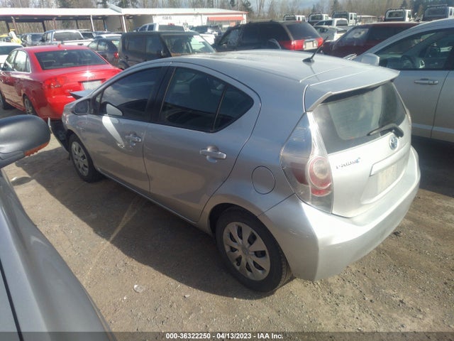 Toyota Prius C One/three/two/four 2014 JTDKDTB37E1569855 Image 3