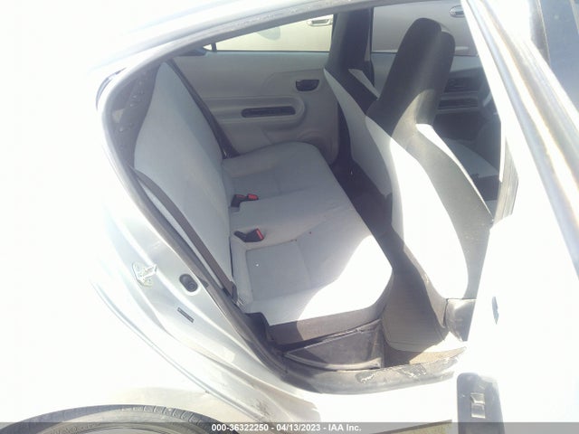 Toyota Prius C One/three/two/four 2014 JTDKDTB37E1569855 Image 8