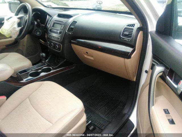 5XYKT3A65EG429155 KIA SORENTO LX