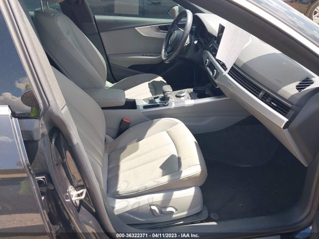 WAUBNCF5XJA052789 Audi A5 Sportback Premium Plus