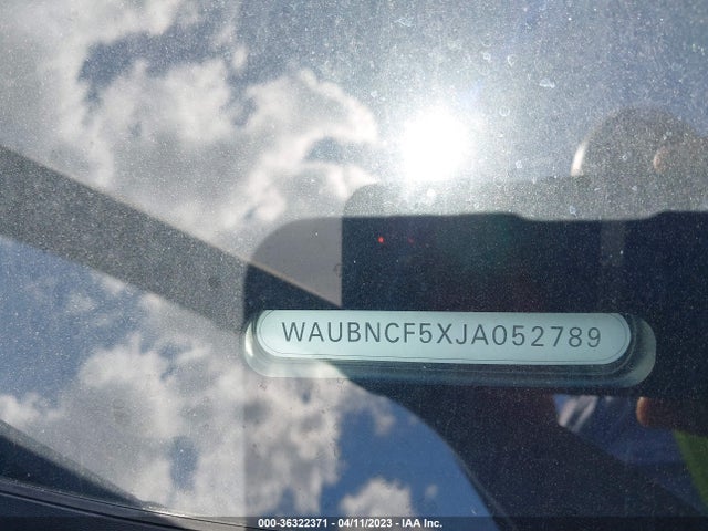 WAUBNCF5XJA052789 Audi A5 Sportback Premium Plus