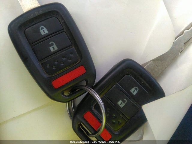 Honda FIT LX 2015 3HGGK5G54FM763041 Image 11