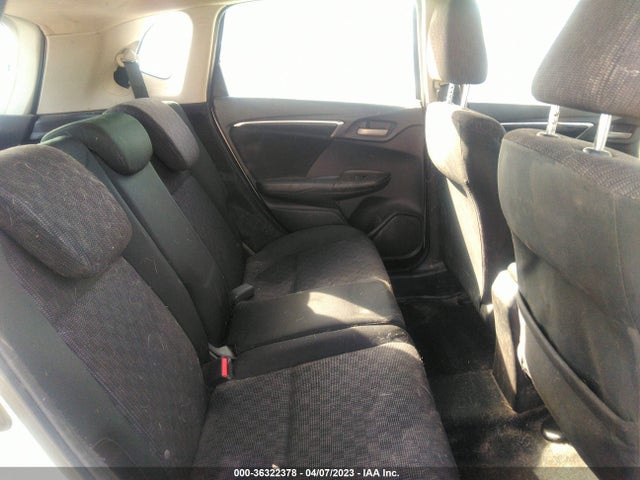 Honda FIT LX 2015 3HGGK5G54FM763041 Image 8