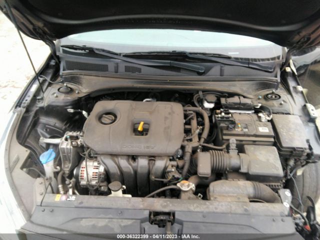 3KPF24ADXME324941 KIA Forte Lxs