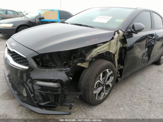 3KPF24ADXME324941 KIA Forte Lxs