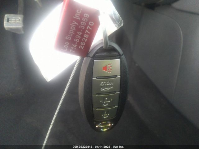 3N1AB8CV3NY235948 Nissan SENTRA SV