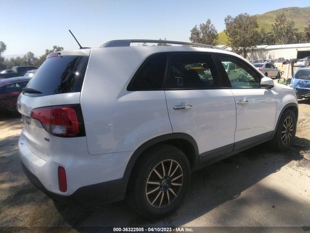 KIA SORENTO LX 2014 5XYKT4A62EG458151 Image 5