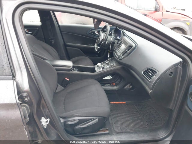 1C3CCCBB8FN594339 Chrysler 200 S
