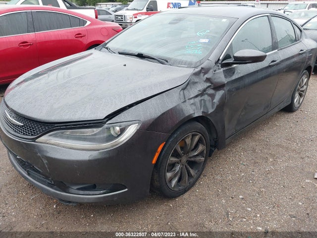 1C3CCCBB8FN594339 Chrysler 200 S