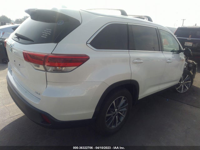 Toyota Highlander Se/xle 2019 5TDKZRFH2KS349886 Image 4